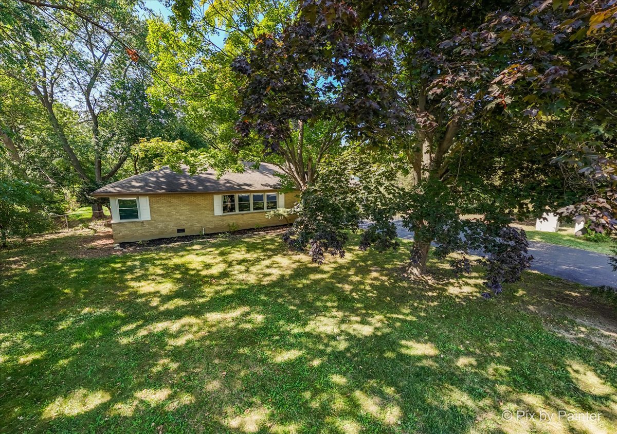 70 Ela Road, Inverness, IL 60067