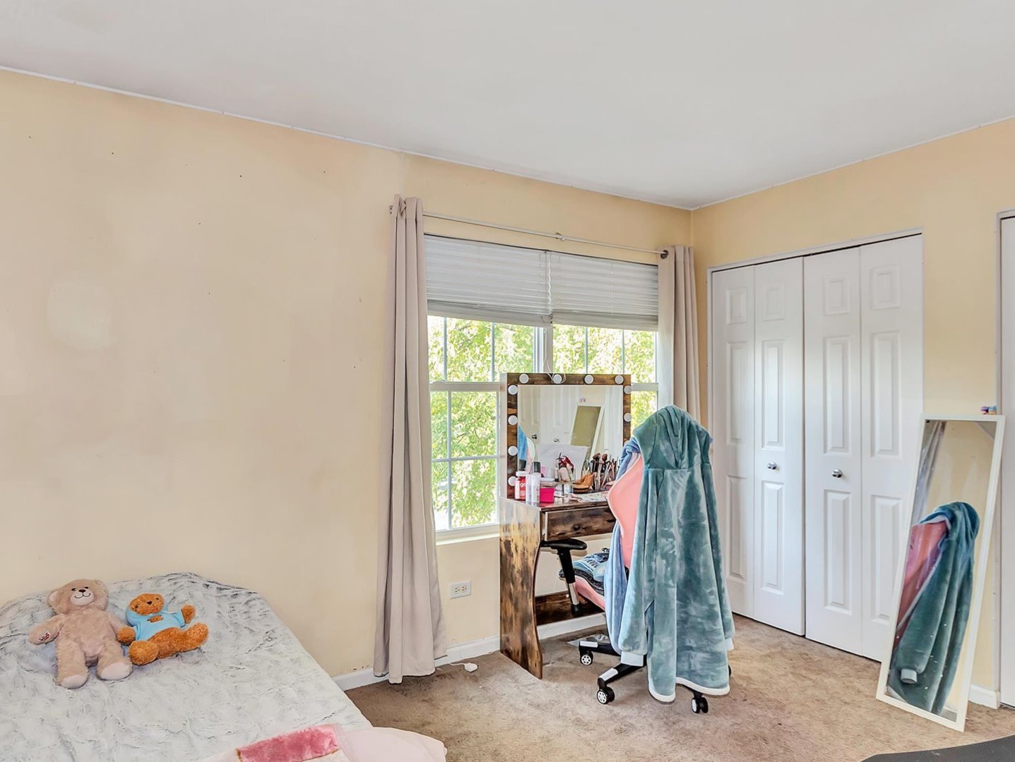 1418 Fitzer Drive, Joliet, IL 60431