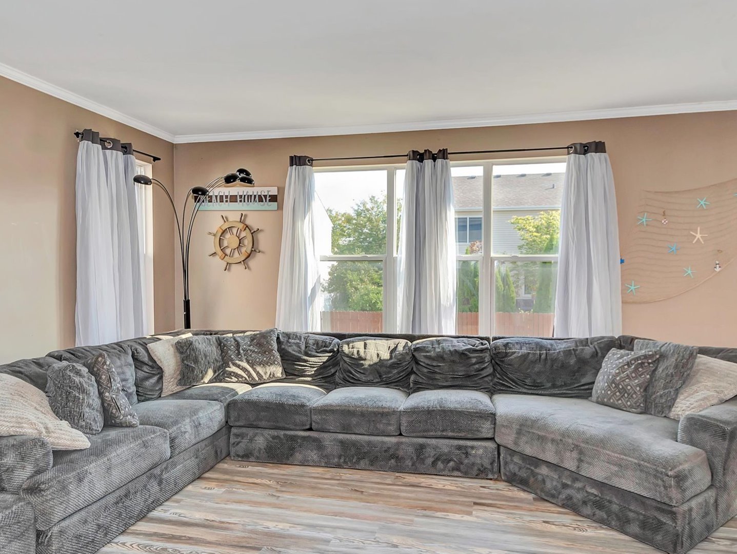 1418 Fitzer Drive, Joliet, IL 60431