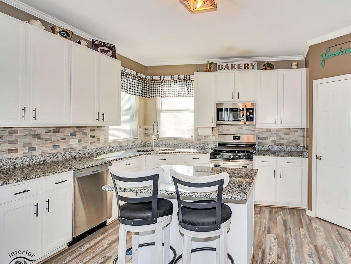 1418 Fitzer Drive, Joliet, IL 60431