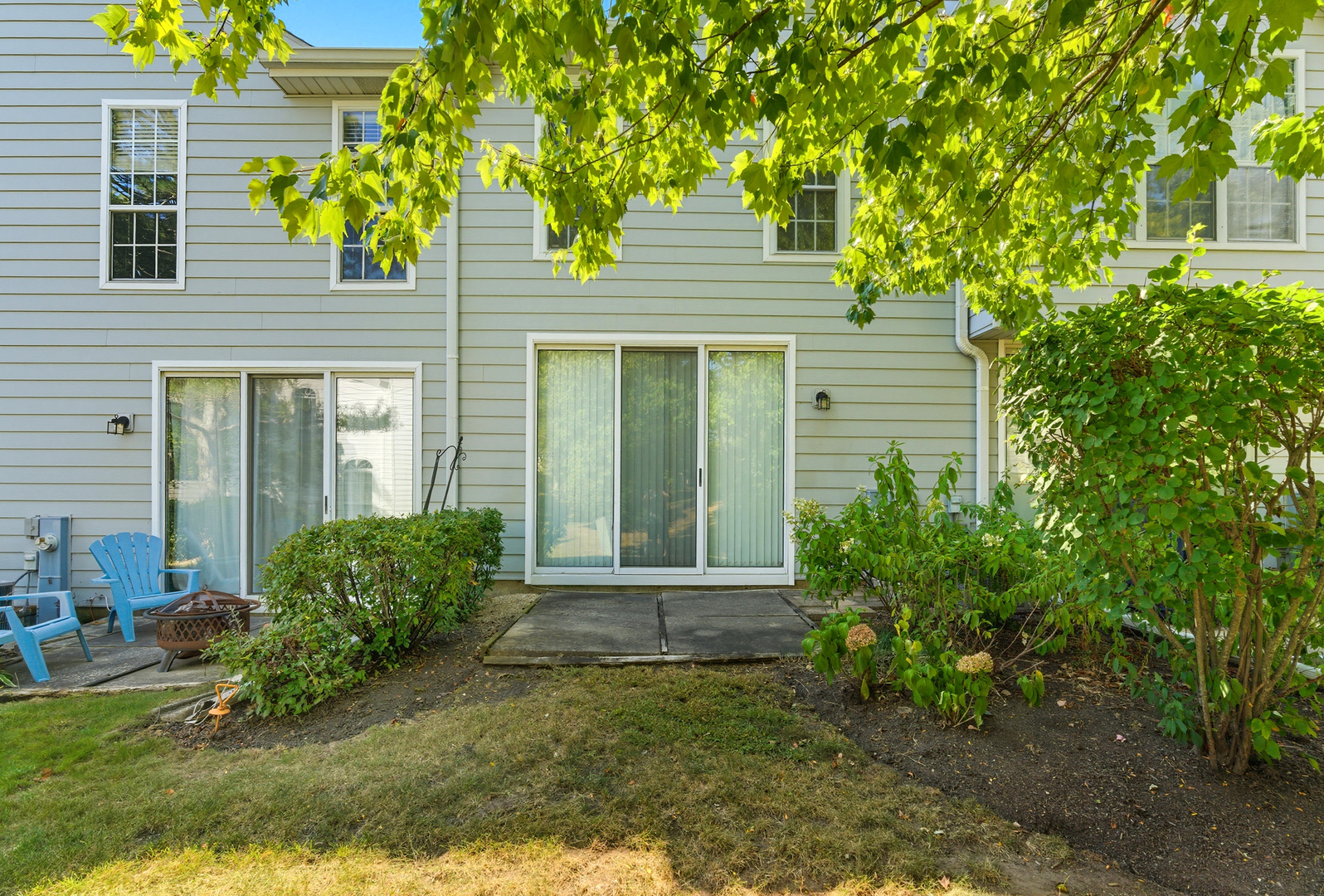 519 Woodcrest Drive #519, Mundelein, IL 60060