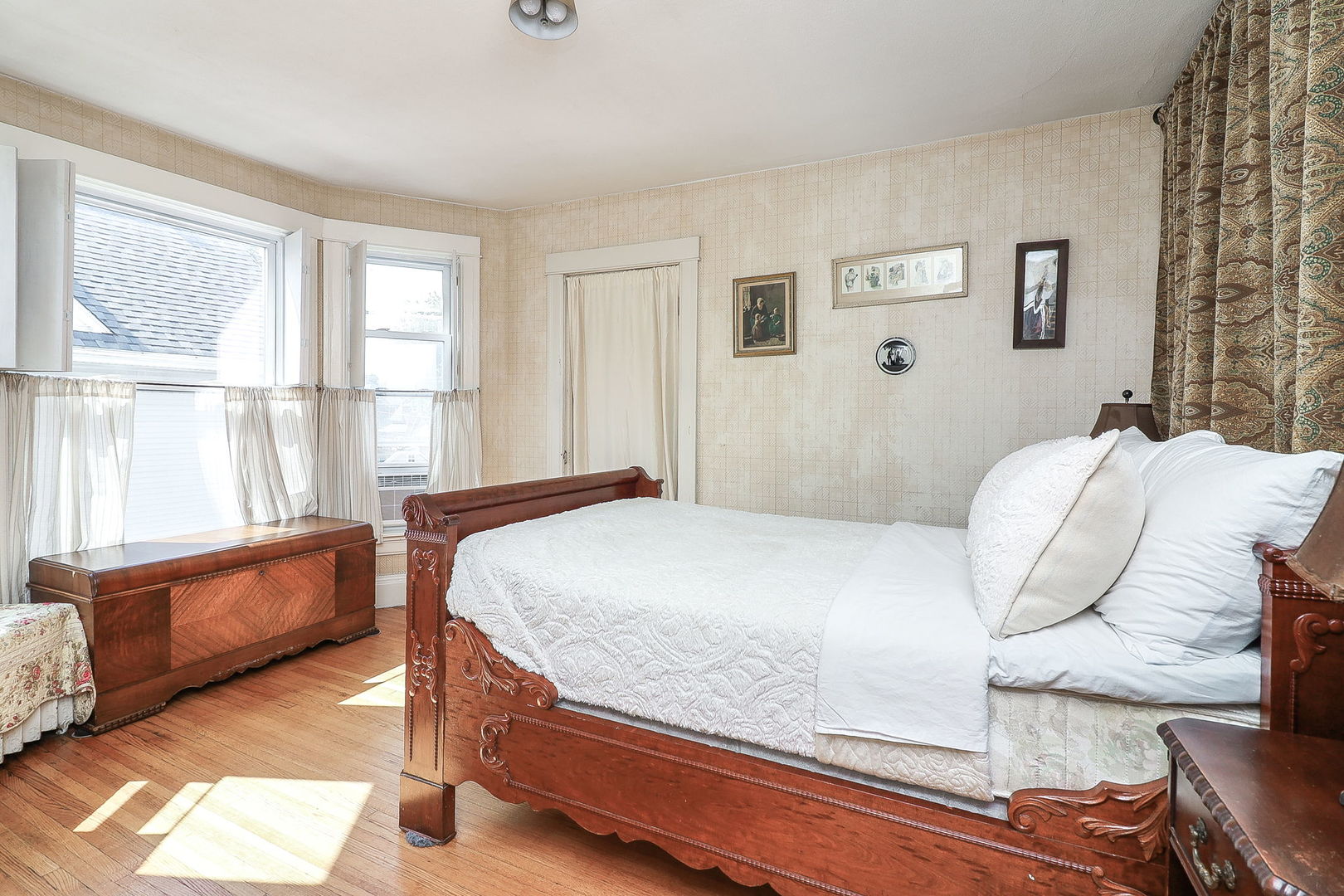 3420 Grove Avenue, Berwyn, IL 60402