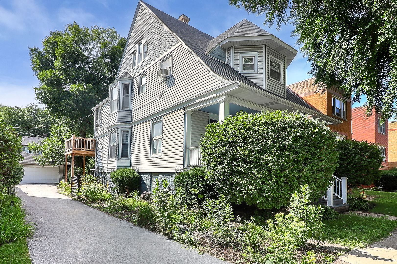 3420 Grove Avenue, Berwyn, IL 60402