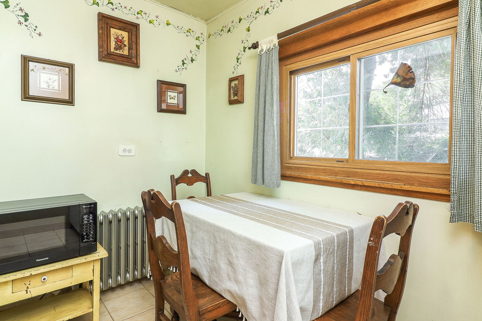 3420 Grove Avenue, Berwyn, IL 60402