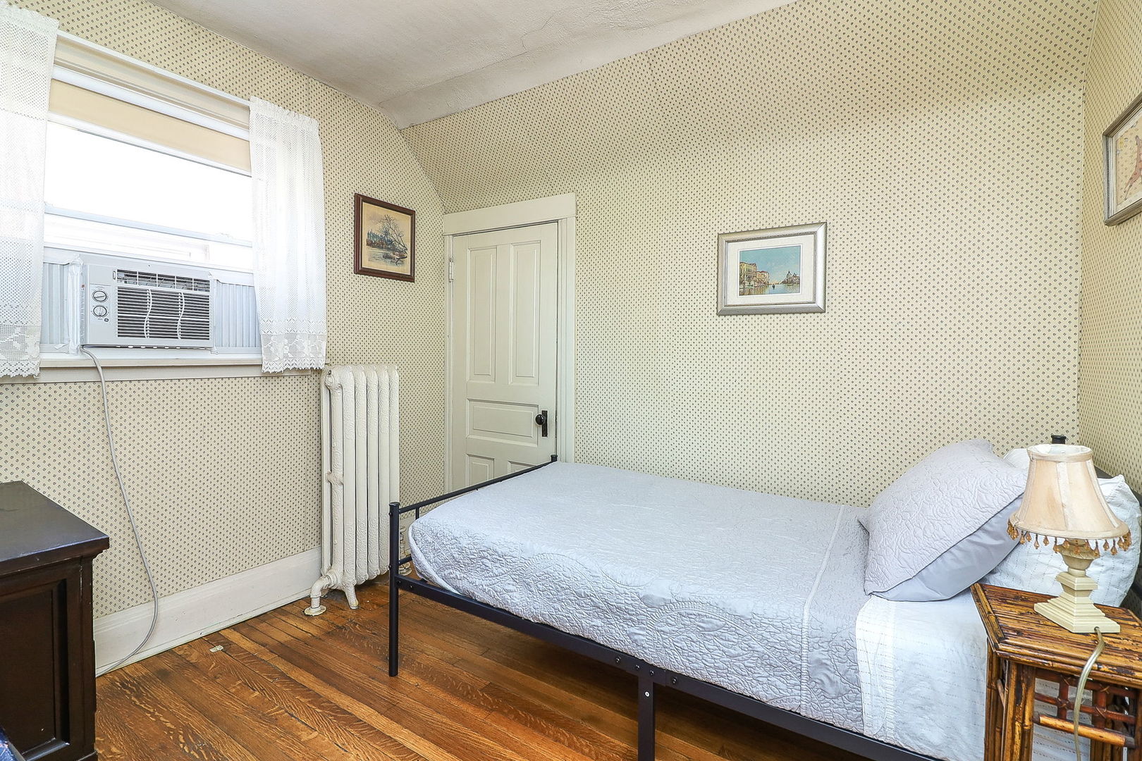 3420 Grove Avenue, Berwyn, IL 60402