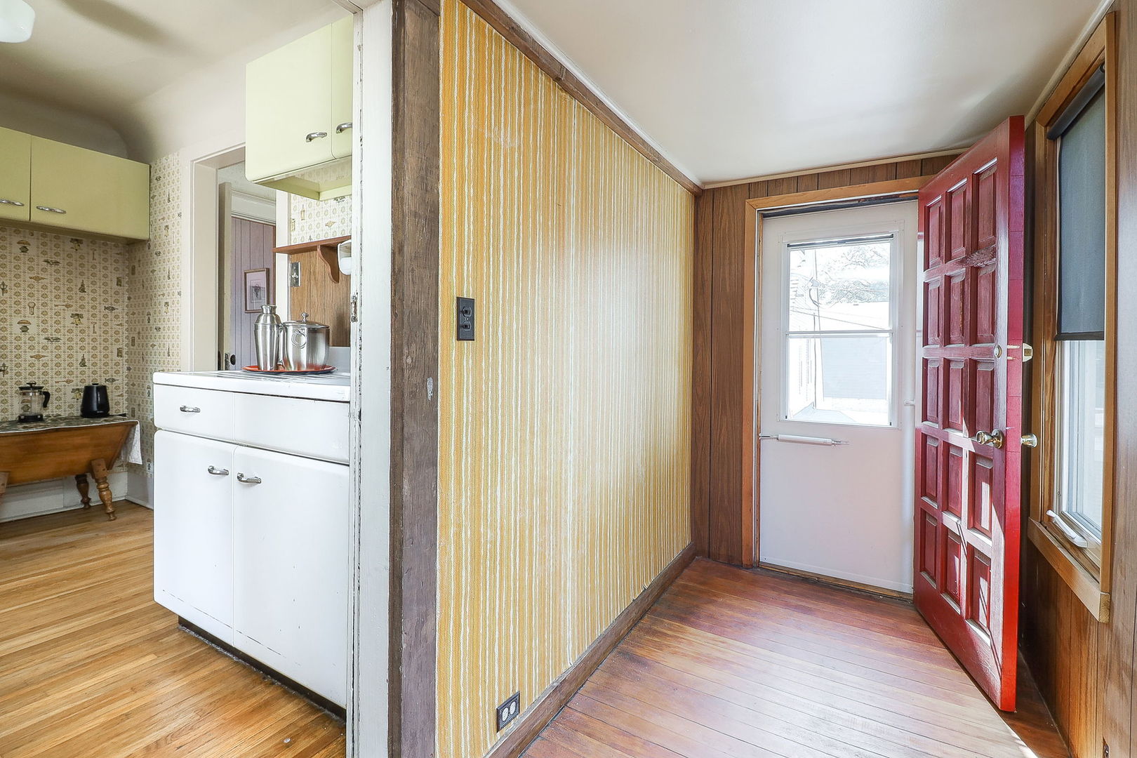 3420 Grove Avenue, Berwyn, IL 60402