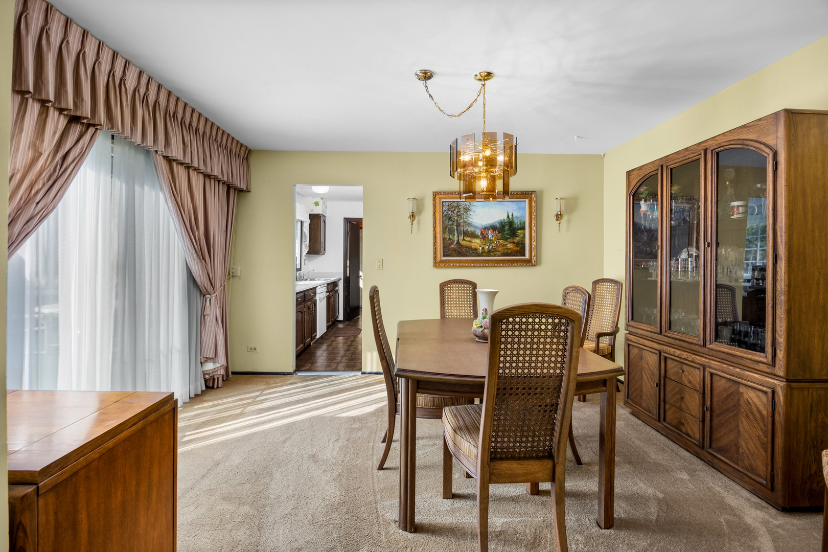 20 Emerson Drive, Schaumburg, IL 60194