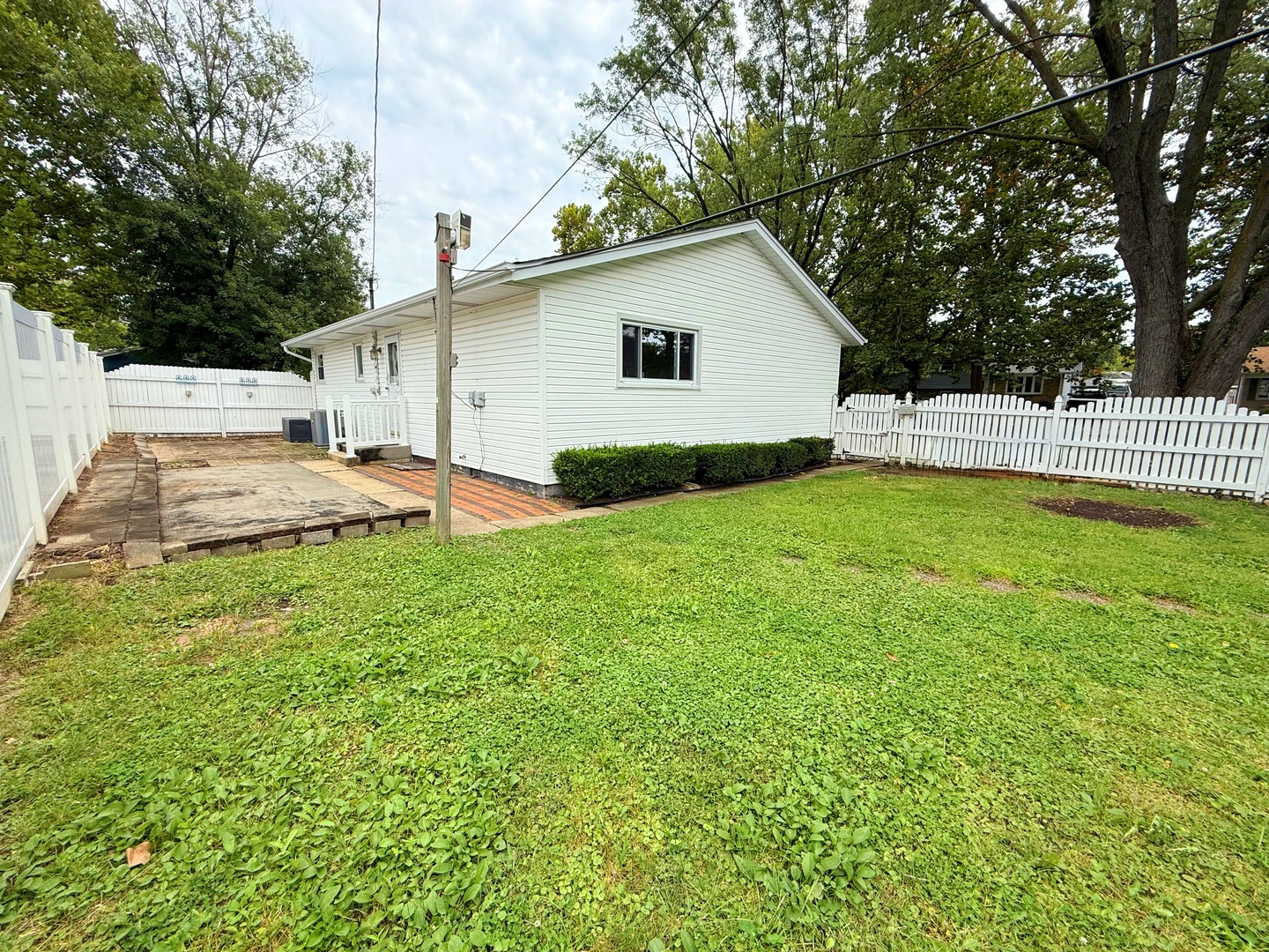 1106 Shoals Drive, Lockport, IL 60441