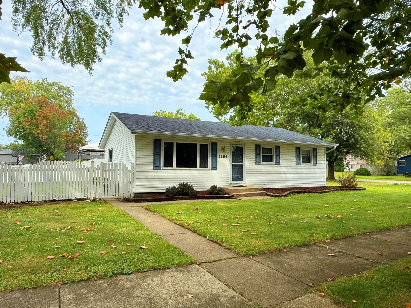 1106 Shoals Drive, Lockport, IL 60441
