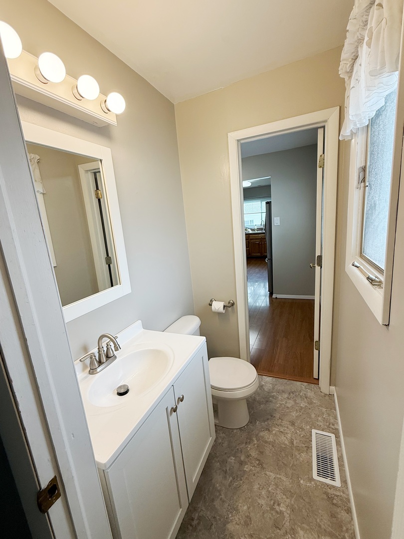 1106 Shoals Drive, Lockport, IL 60441