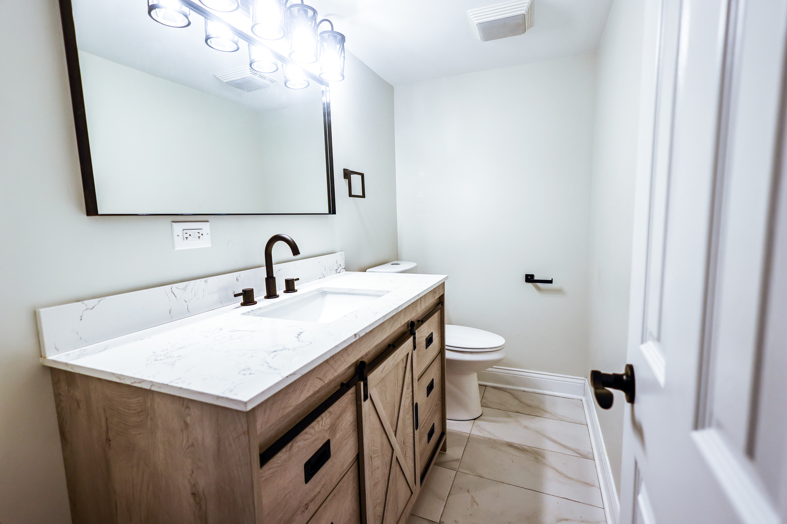 1109 Abbot Lane, University Park, IL 60484
