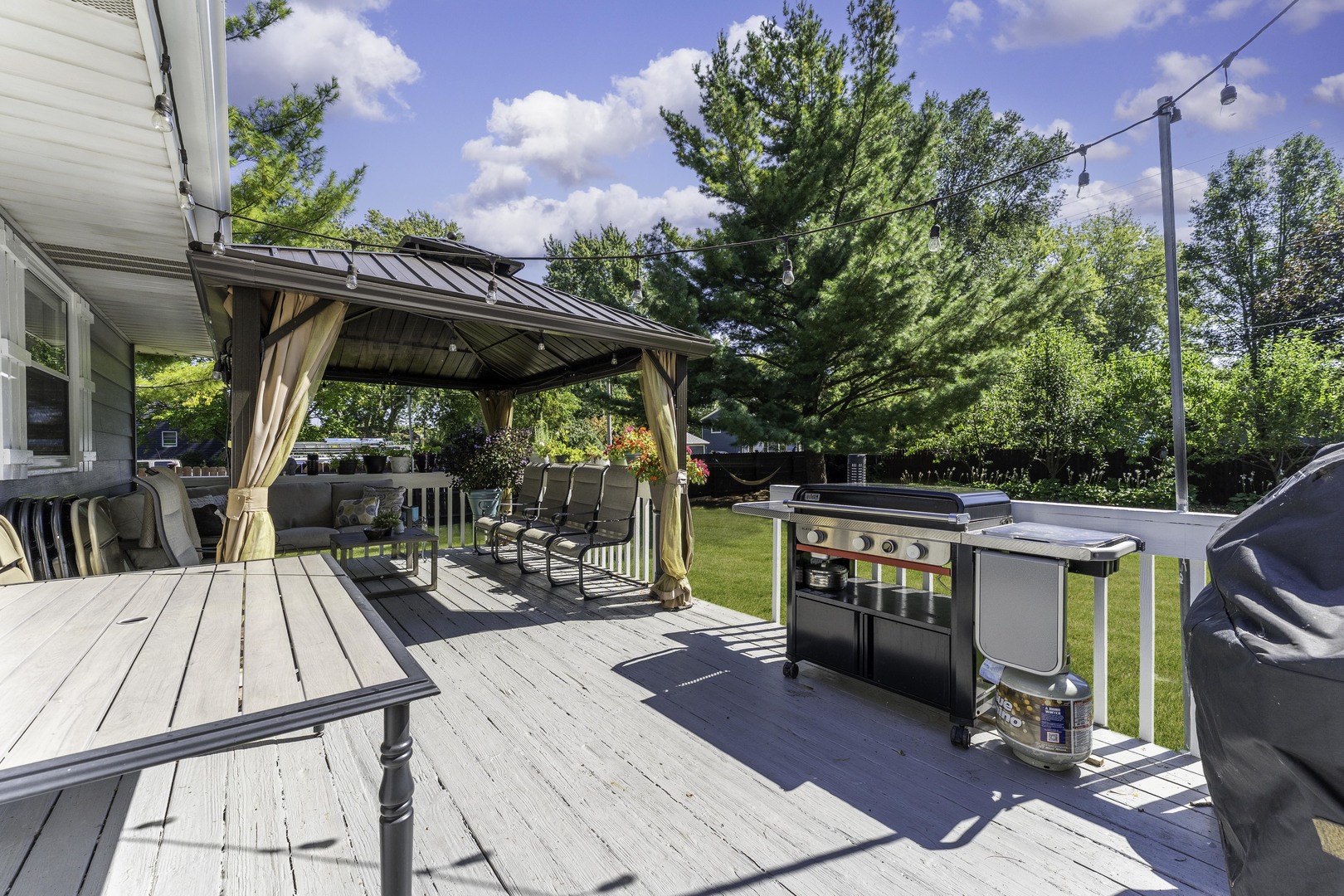 3409 Glen Flora Avenue, Gurnee, IL 60031