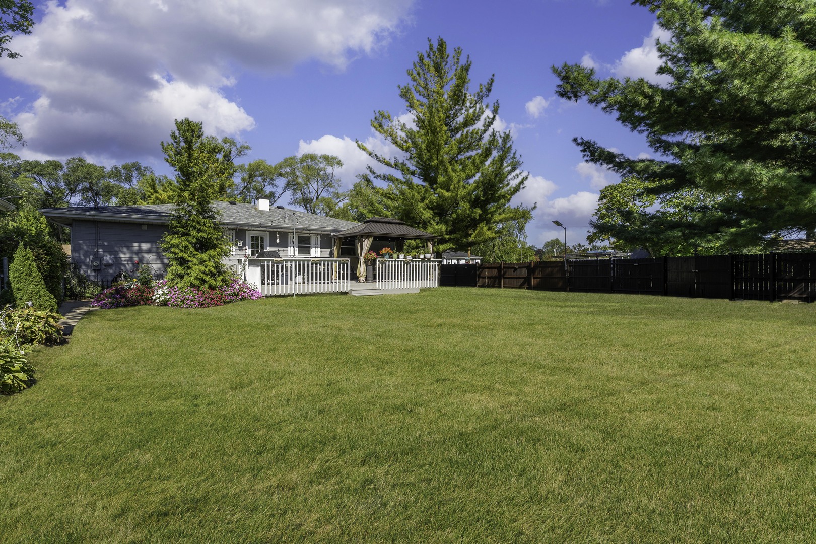 3409 Glen Flora Avenue, Gurnee, IL 60031