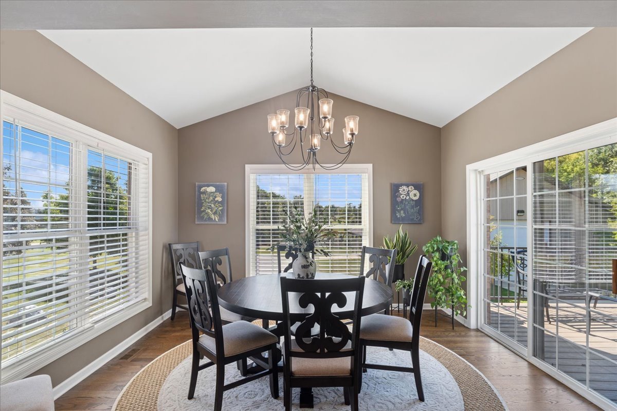 920 S Teut Road, Burlington, WI 53105