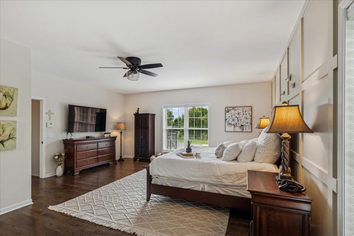 920 S Teut Road, Burlington, WI 53105