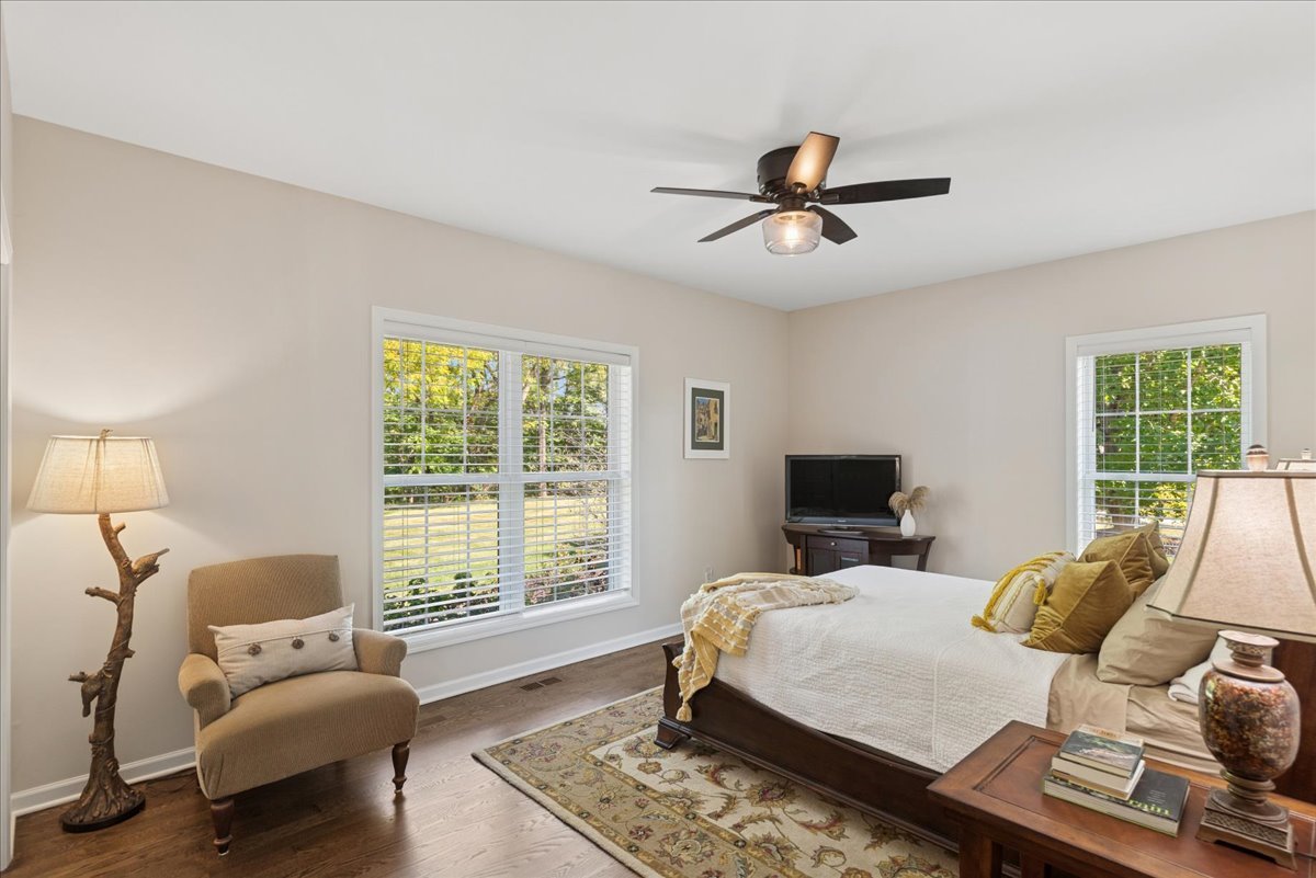 920 S Teut Road, Burlington, WI 53105