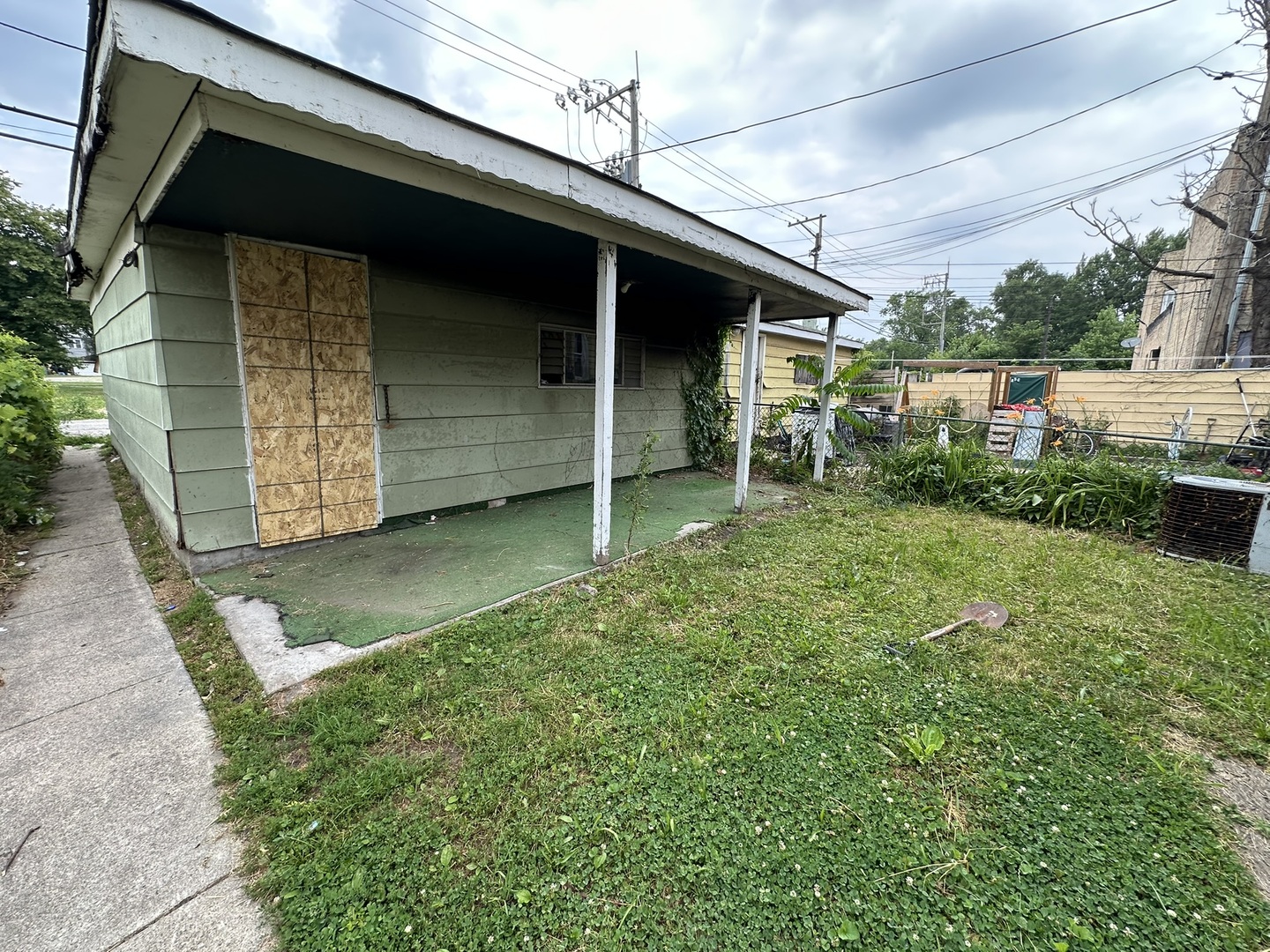 12014 S Wallace Street, Chicago, IL 60628