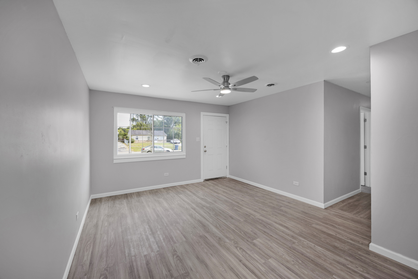 1918 Ashland Avenue, Chicago Heights, IL 60411
