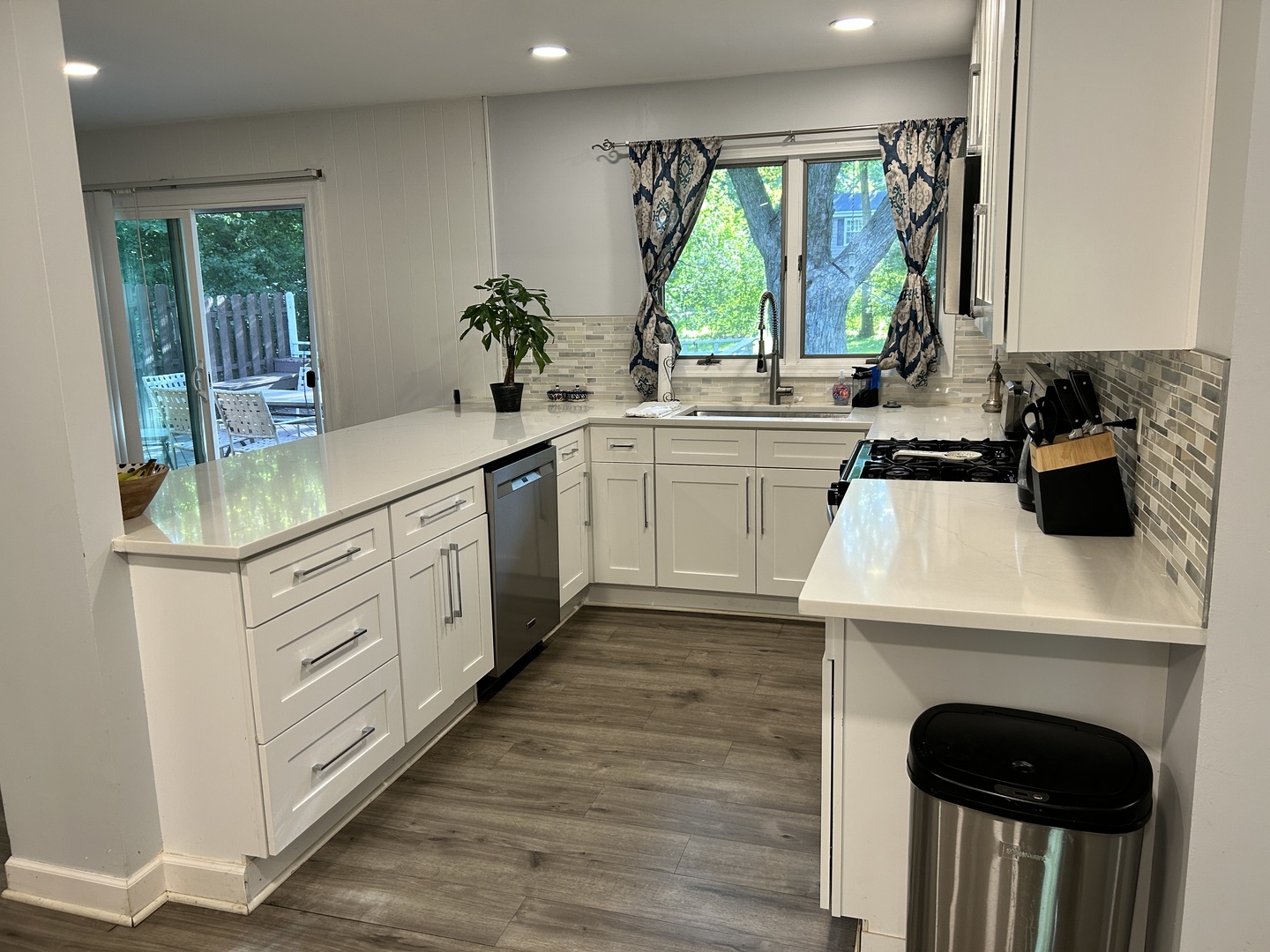 839 Dundee Avenue, Barrington, IL 60010