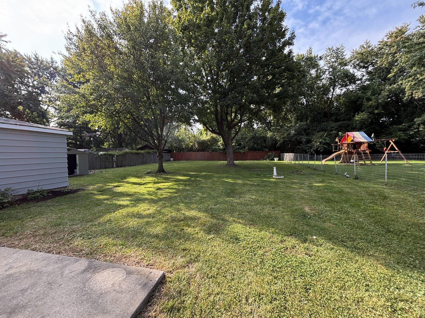 10833 Wellington Street, Melrose Park, IL 60164
