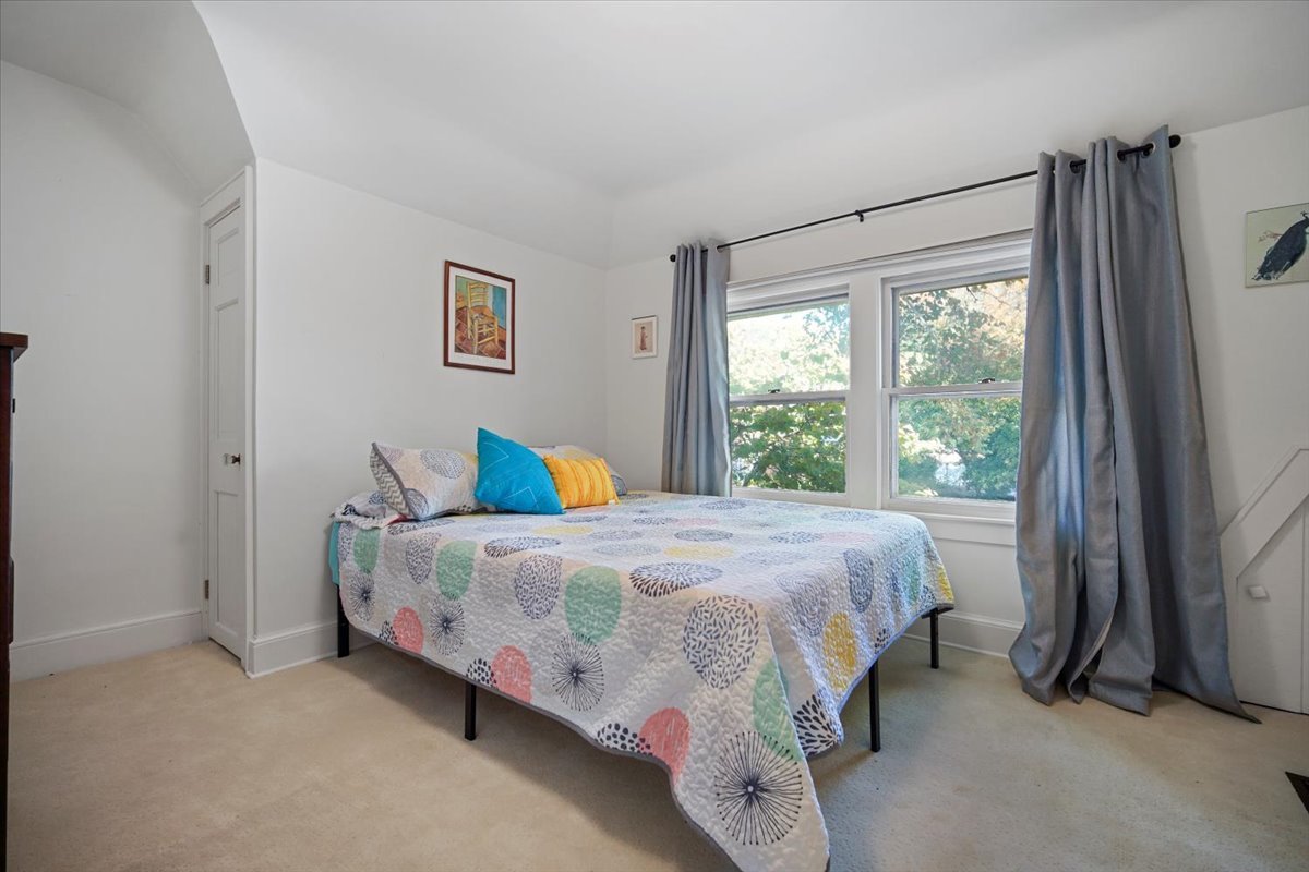 9 Broadway Place, Normal, IL 61761