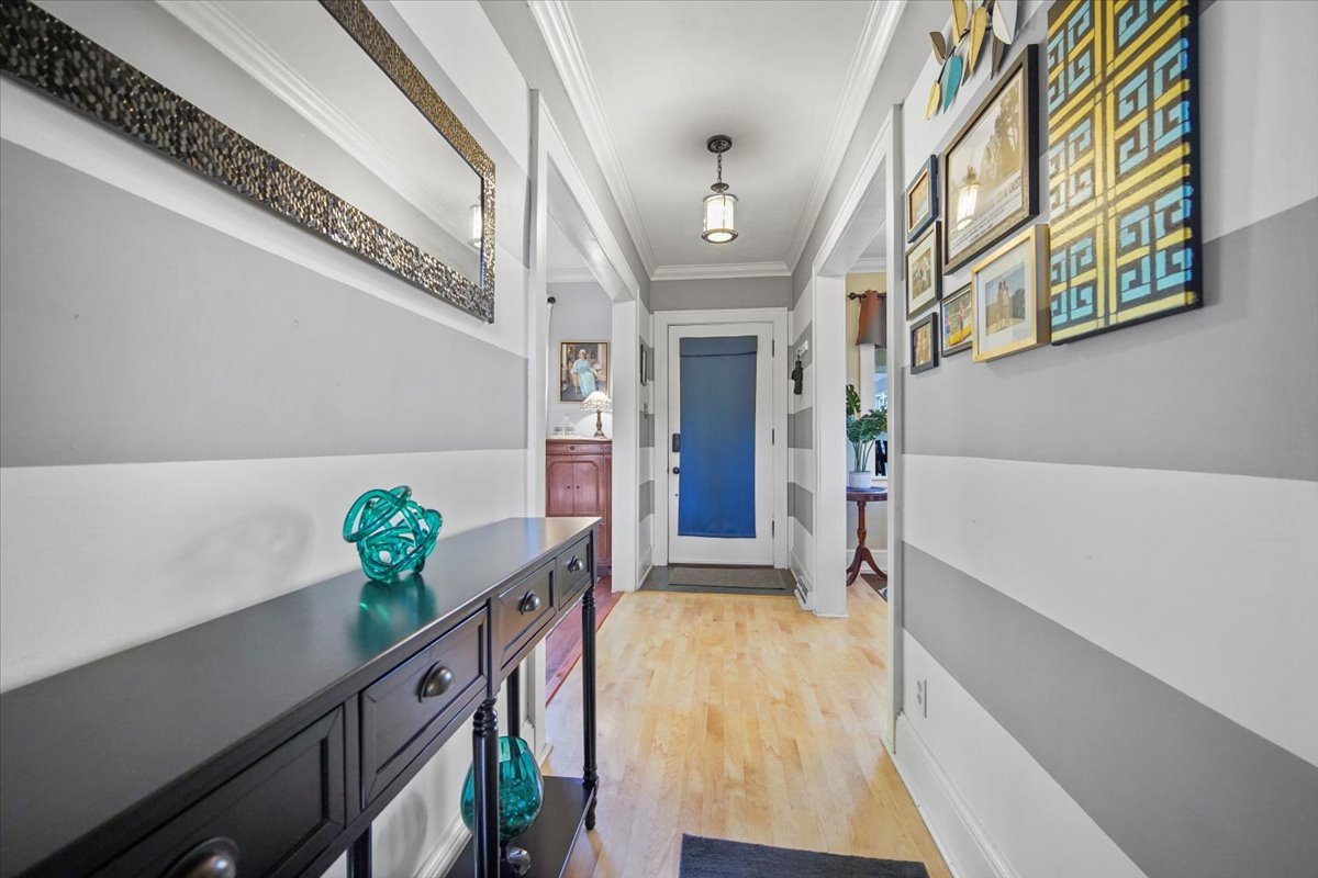 9 Broadway Place, Normal, IL 61761