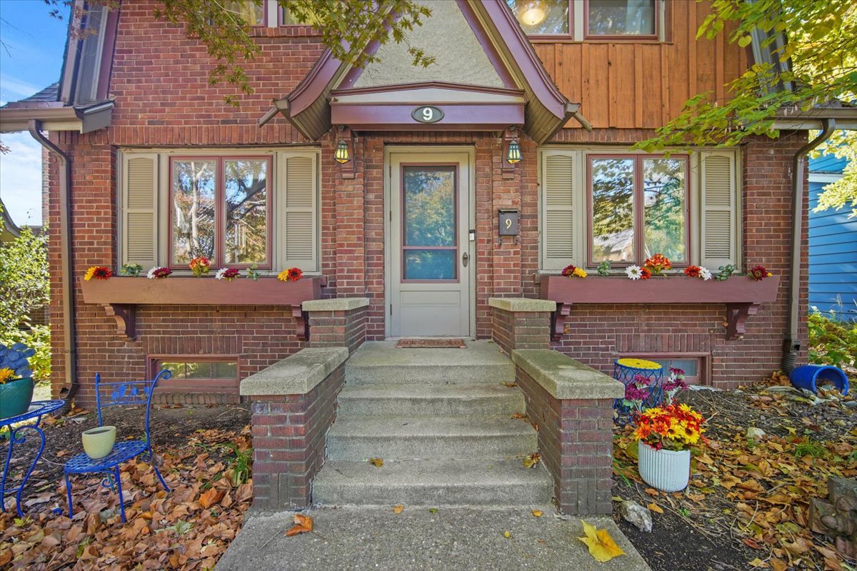 9 Broadway Place, Normal, IL 61761