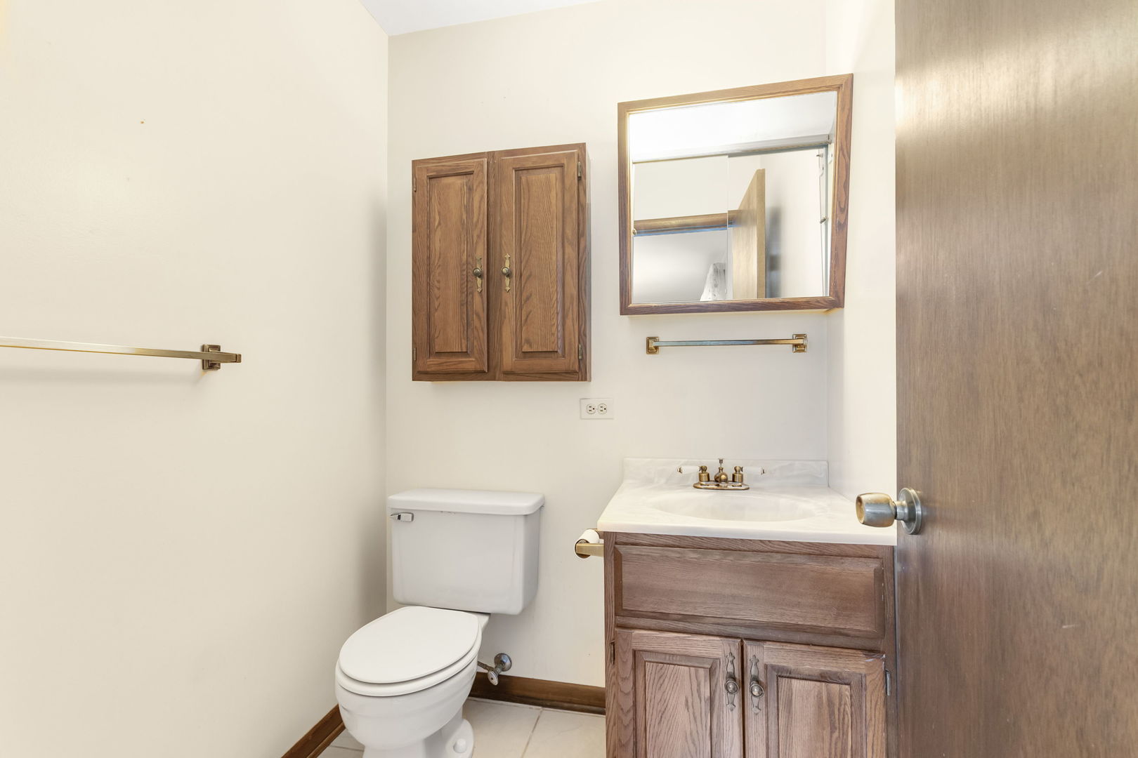 829 E Evergreen Street, Wheaton, IL 60187