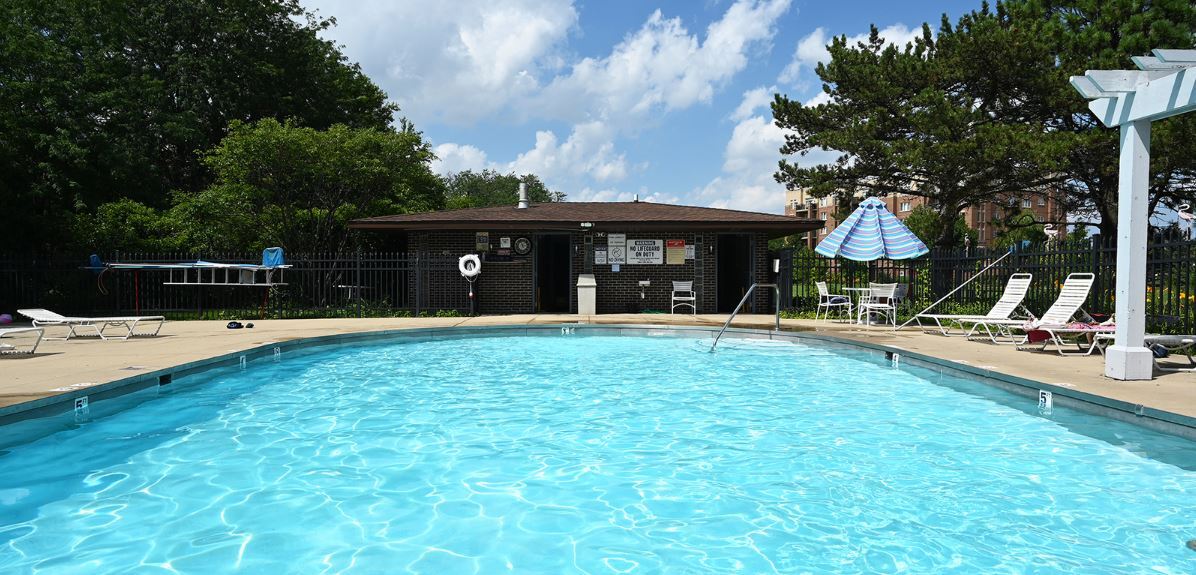 675 Grove Drive #409, Elk Grove Village, IL 60007
