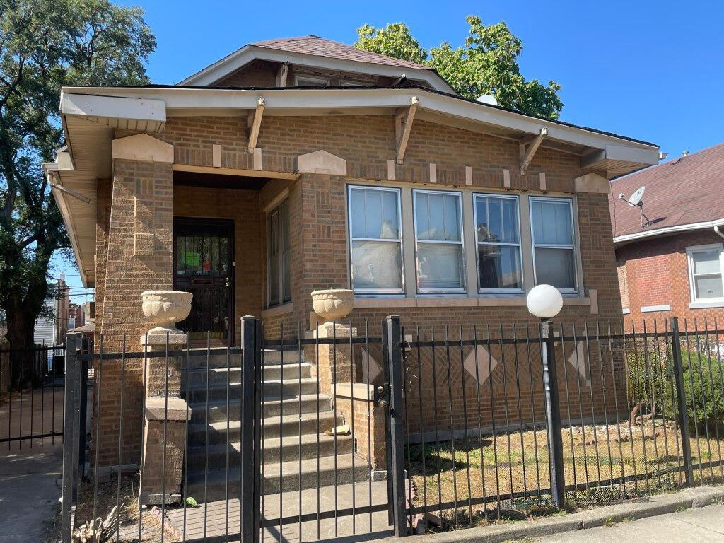 7936 S Laflin Street, Chicago, IL 60620