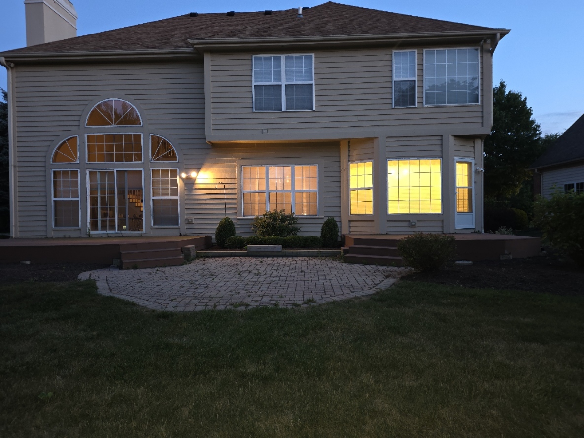 7390 Bittersweet Drive, Gurnee, IL 60031