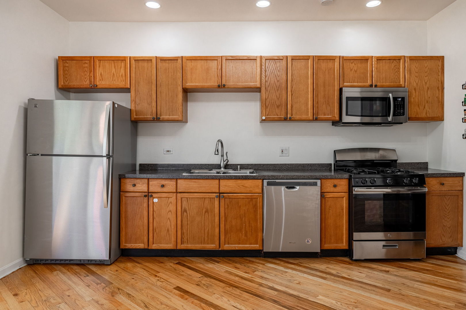 6148 S Woodlawn Avenue #3A, Chicago, IL 60637