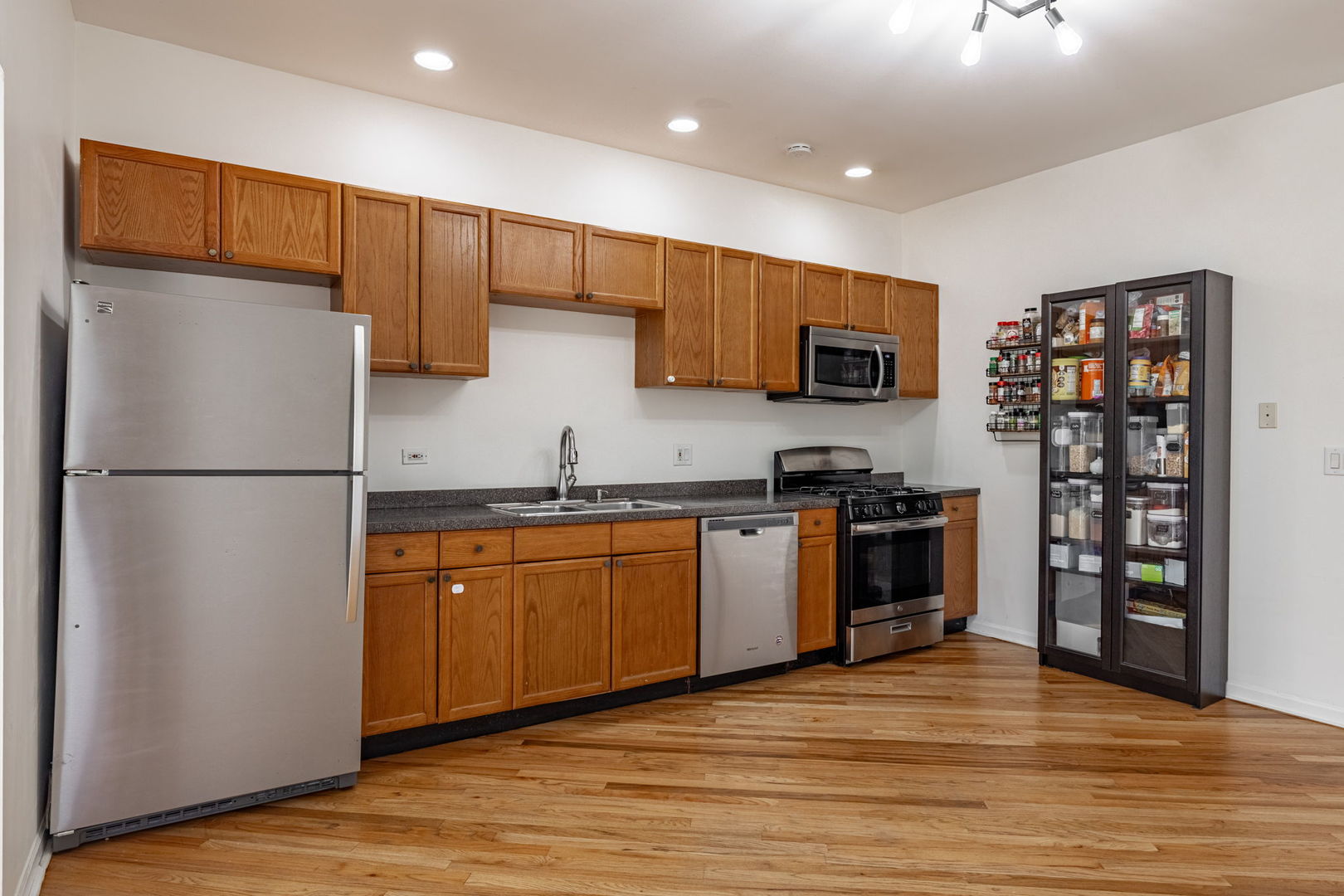 6148 S Woodlawn Avenue #3A, Chicago, IL 60637