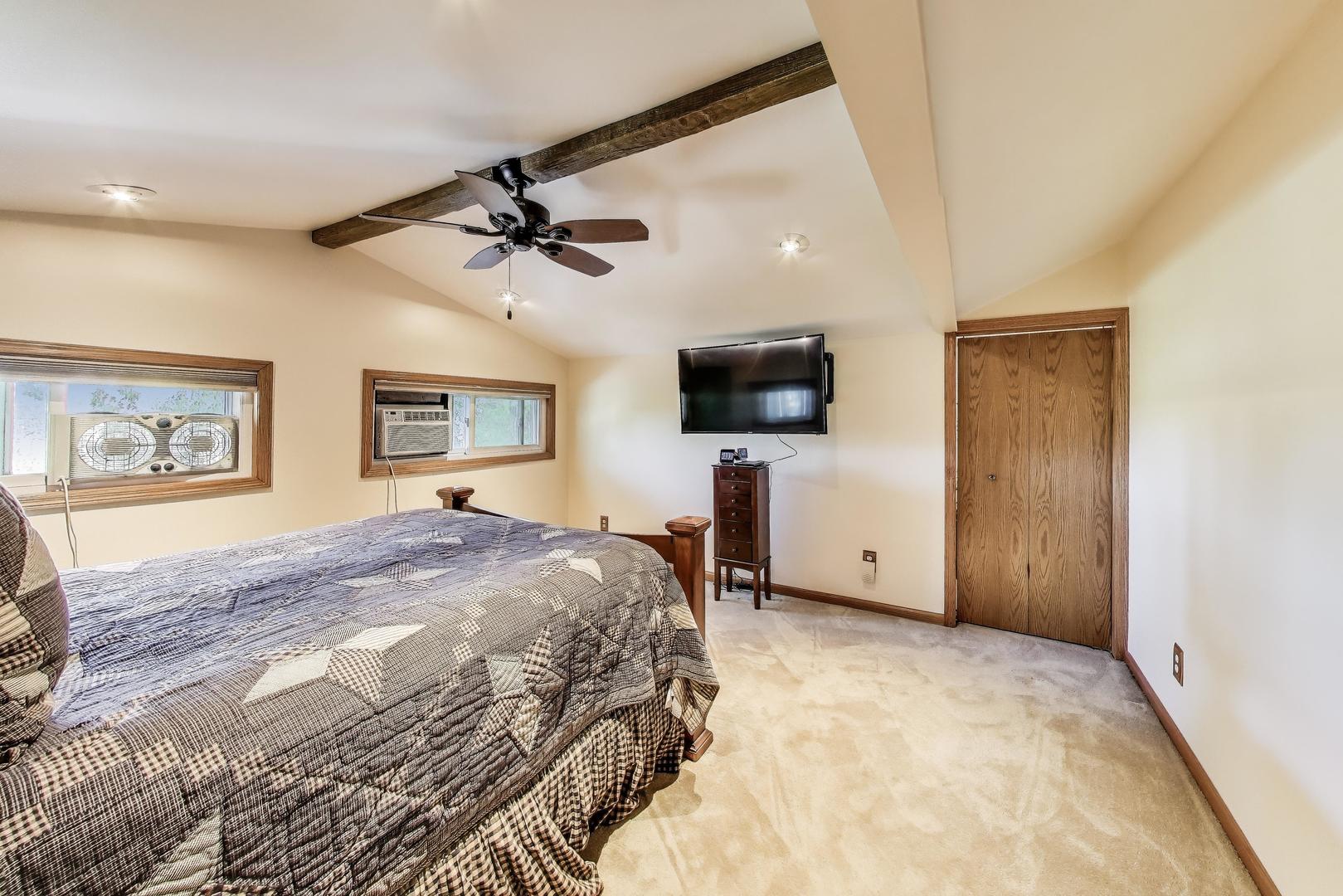 3618 Burton Trail, Crystal Lake, IL 60014