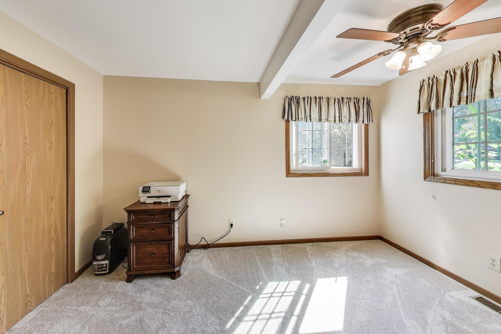 3618 Burton Trail, Crystal Lake, IL 60014
