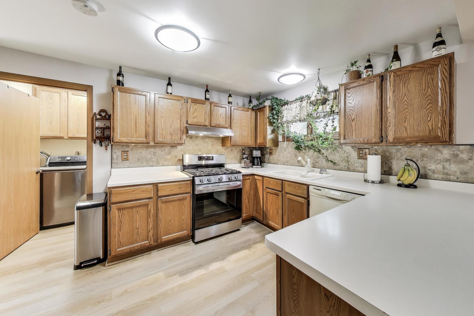 3618 Burton Trail, Crystal Lake, IL 60014
