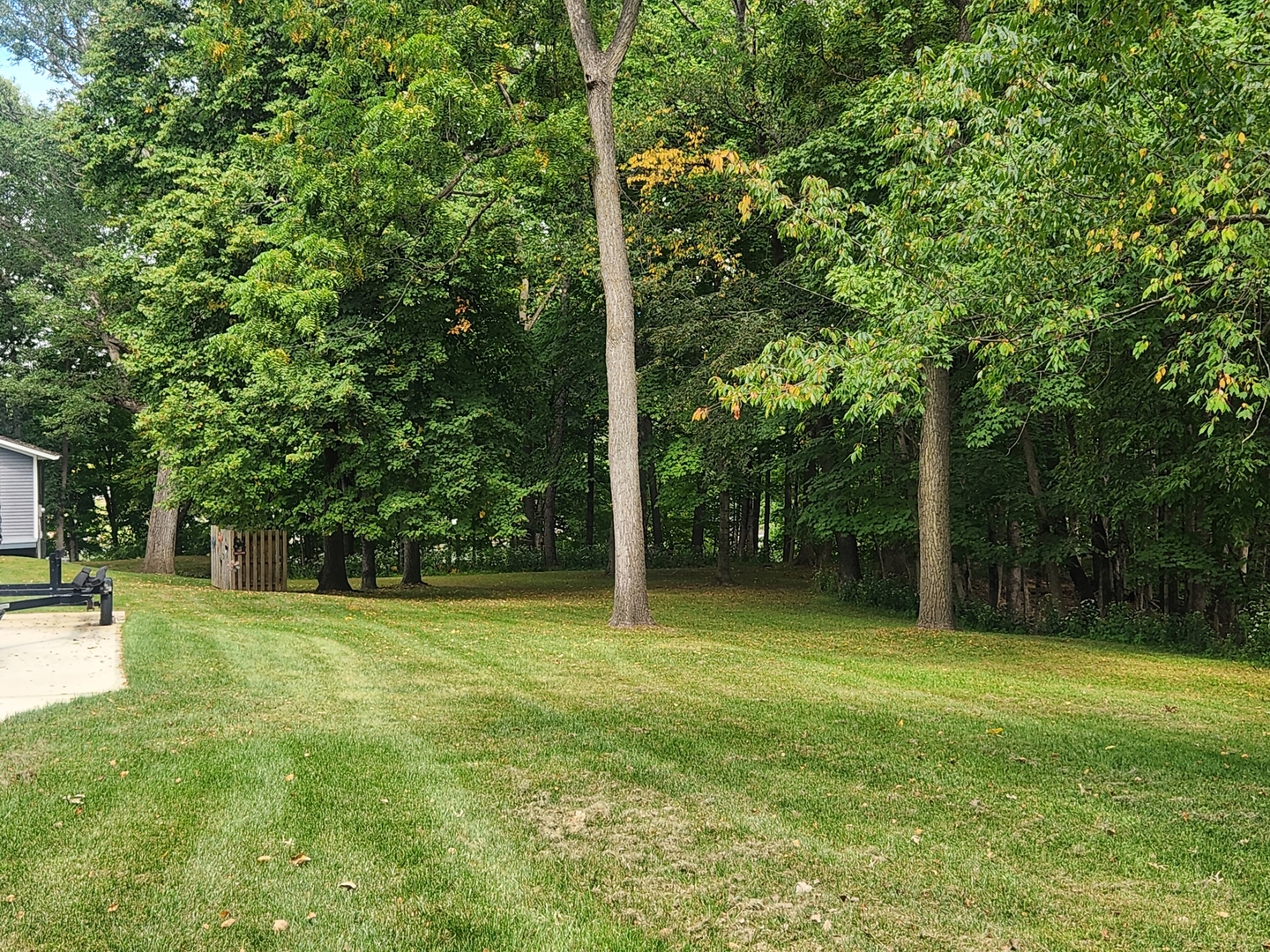 1423 Shoreline Drive, Varna, IL 61375