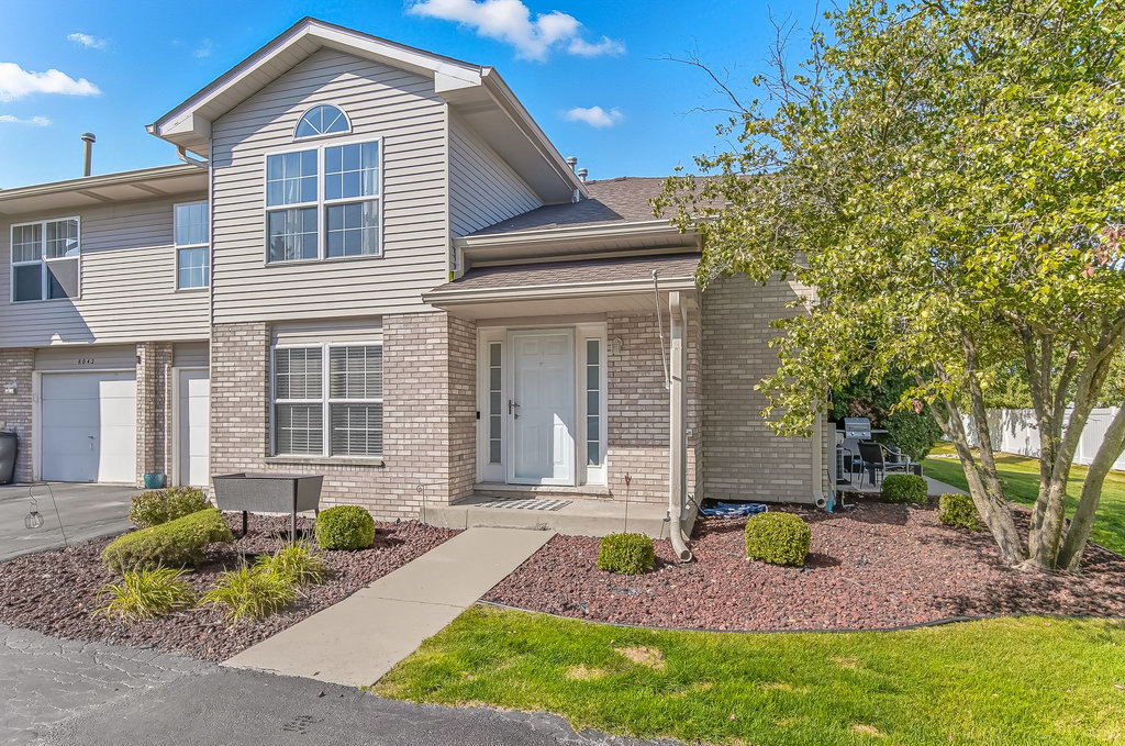 8040 160th Street, Tinley Park, IL 60477