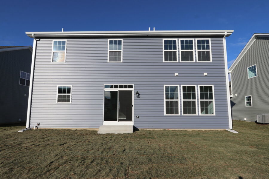 608 Henry Lane, Oswego, IL 60543