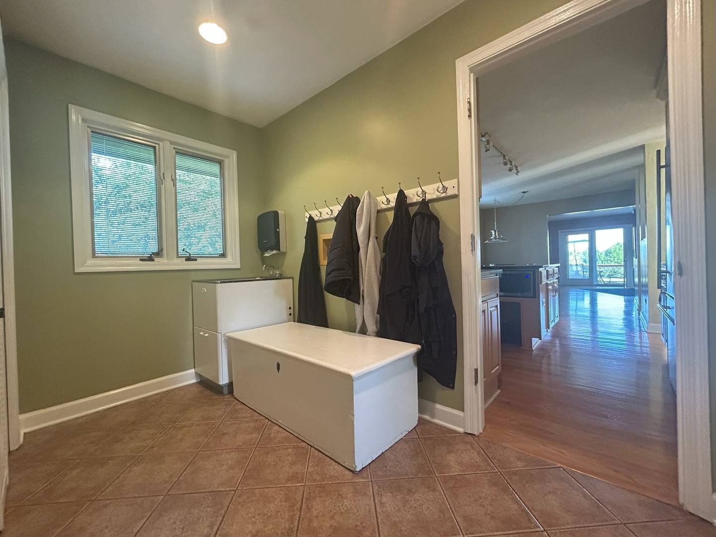 38715 N Red Oak Terrace, Wadsworth, IL 60083