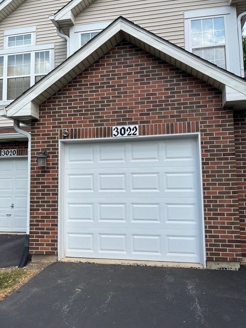 3022 Kentshire Circle #3022, Naperville, IL 60564