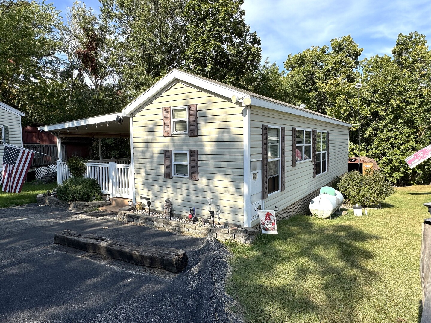 2795 E 28th Lot 561 Road, Seneca, IL 61360