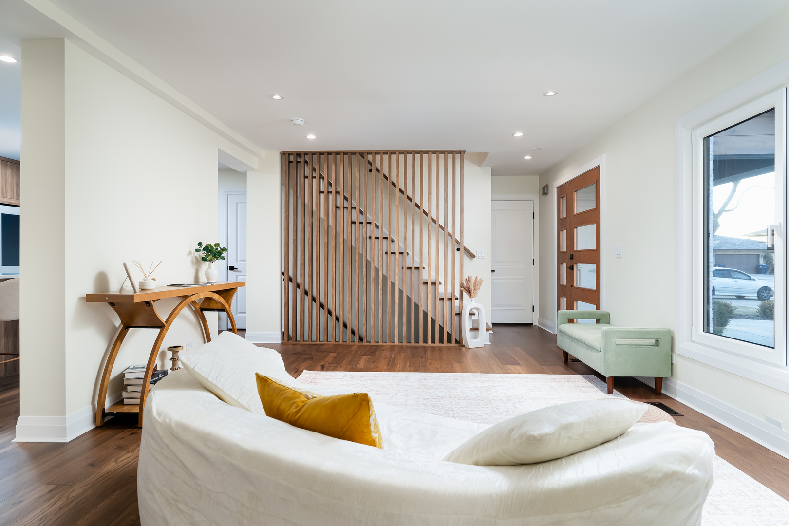 805 S Tures Lane, Des Plaines, IL 60018