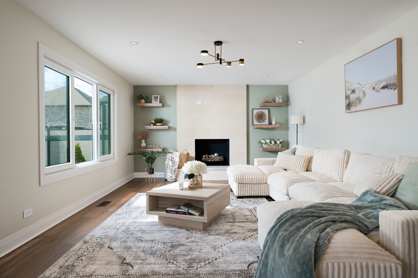 805 S Tures Lane, Des Plaines, IL 60018