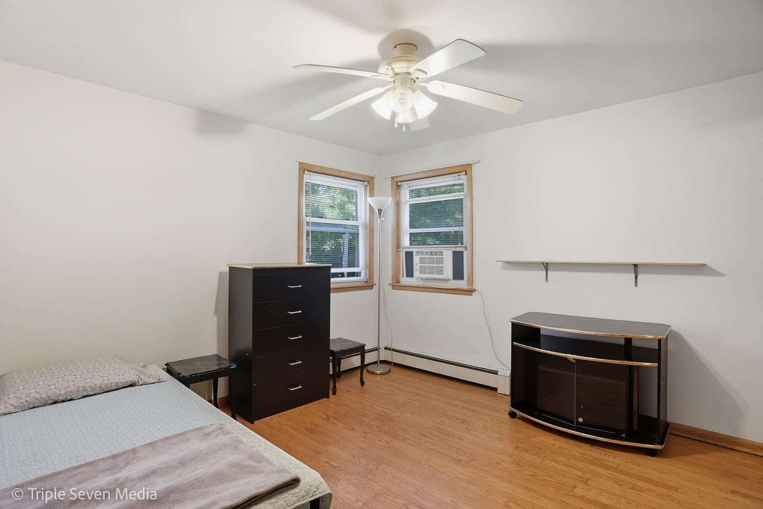 3907 N Central Avenue #2W, Chicago, IL 60634
