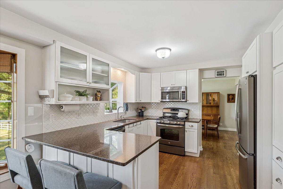 32956 N Ashley Drive, Grayslake, IL 60030