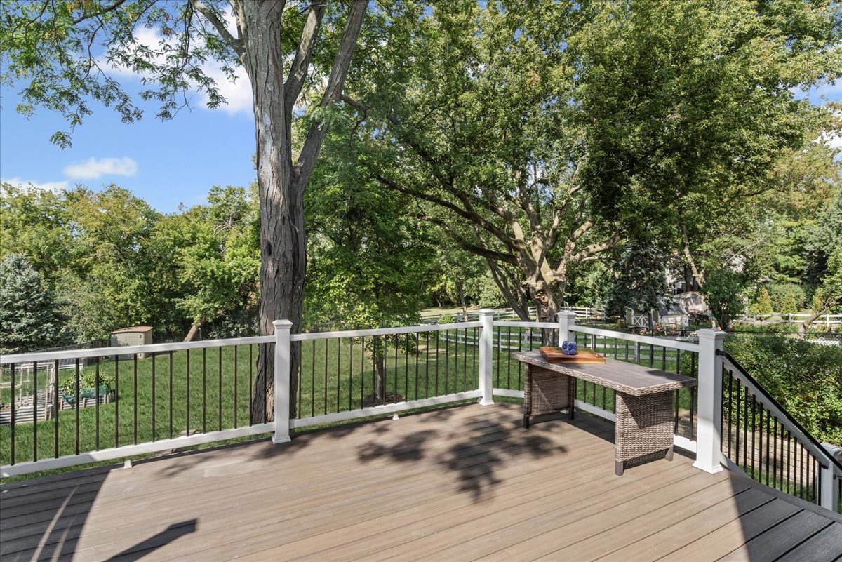 32956 N Ashley Drive, Grayslake, IL 60030
