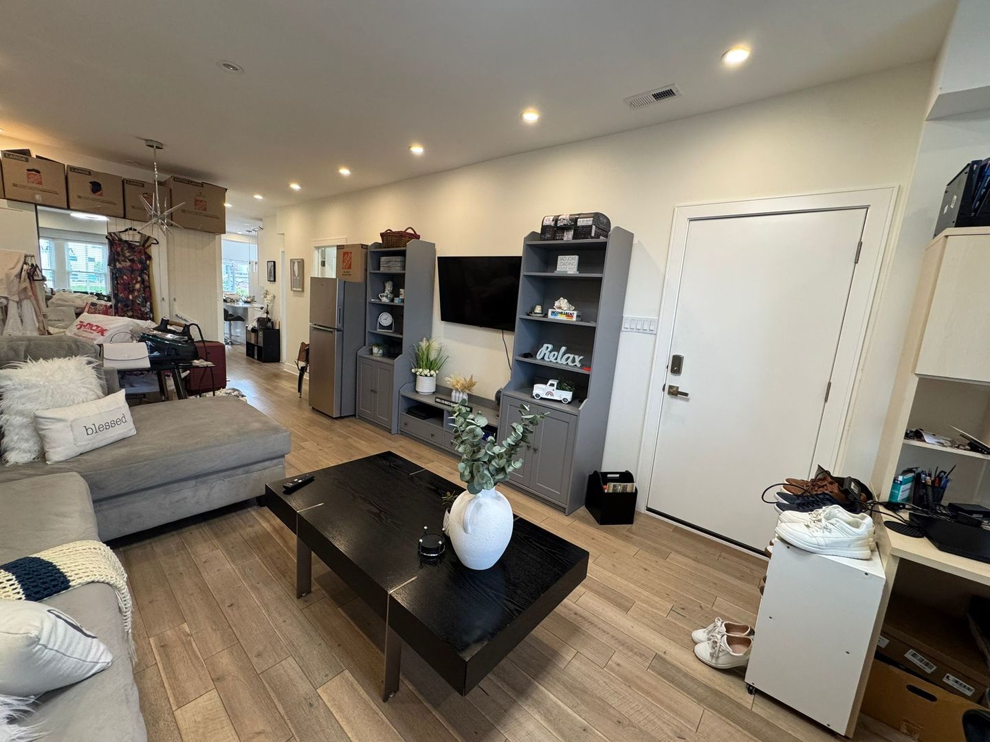 3436 N CENTRAL PARK Avenue #1, Chicago, IL 60618