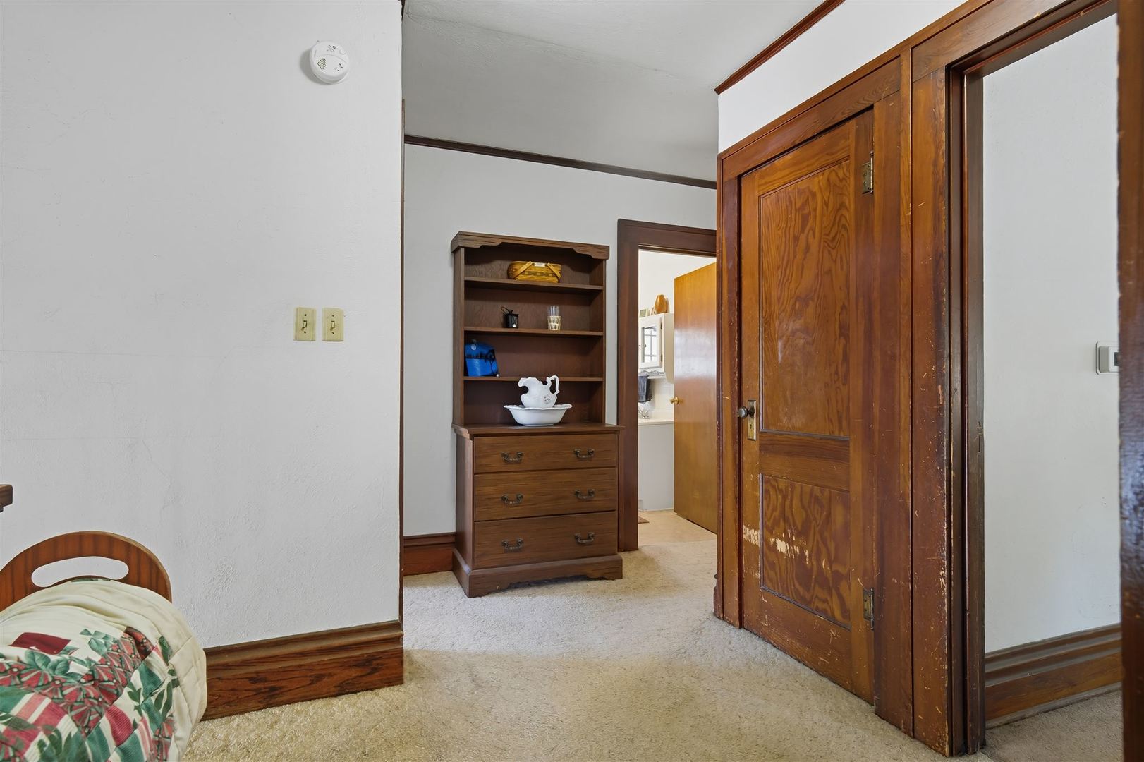 355 N Cherry Street, El Paso, IL 61738