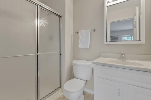 2423 N Kennicott Drive #3A, Arlington Heights, IL 60004